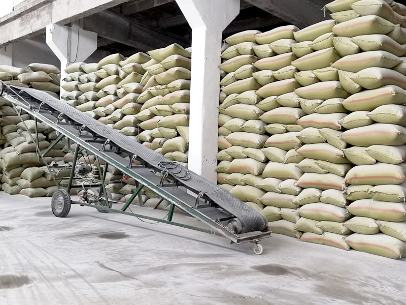 ?；⒅檠b貨區(qū)